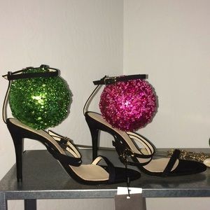 NWT | Zara suede high heels